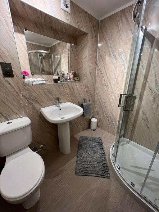 Delightful, Central 3 Bedroom House With Garden & Free Parking Inverness Eksteriør billede